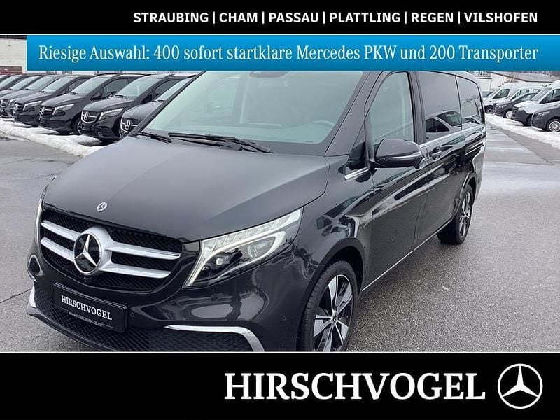Graphitgrau metallic Gebraucht 2020 Mercedes V250 Avantgarde Edition Van / Kleinbus | 46.900 € (Fairer Preis) - Bild 1/4