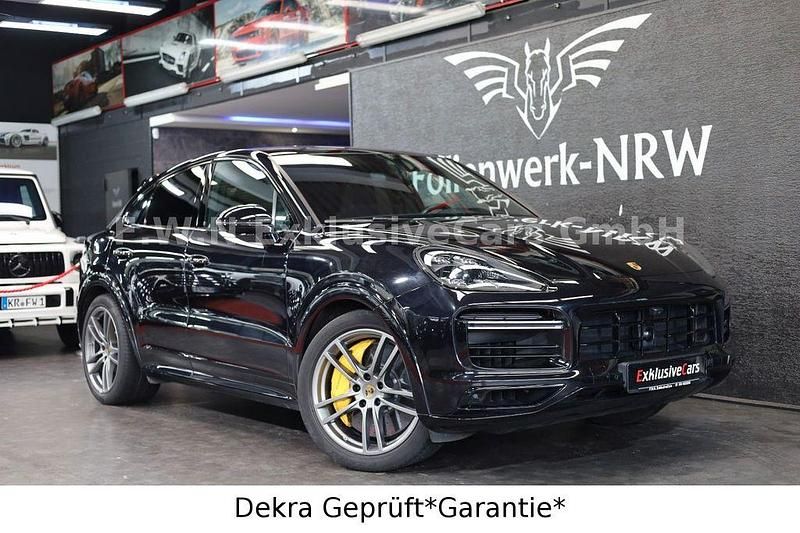 Schwarz Gebraucht 2021 Porsche Cayenne Turbo S SUV | 77.970 € (Superpreis) - Bild 1/4