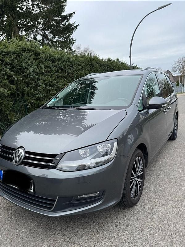 Gebraucht VW Sharan Allstar 150 PS (110 kW) 2016 Grau Van / Kleinbus