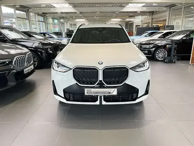 Używany BMW X3 Shadowline 208 KM (152 kW) 2025 Biały SUV