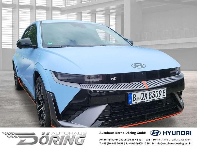 Performance blue (matt) Gebraucht 2024 Hyundai Ioniq 5 SUV | 68.450 € - Bild 1/4