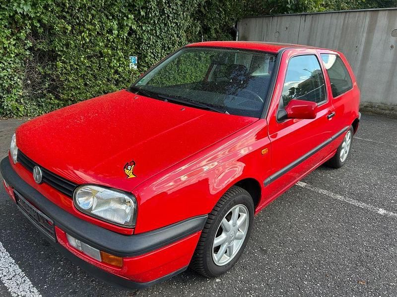 Rot Gebraucht 1996 VW Golf III Limousine | 3.300 € (Fairer Preis) - Bild 1/4