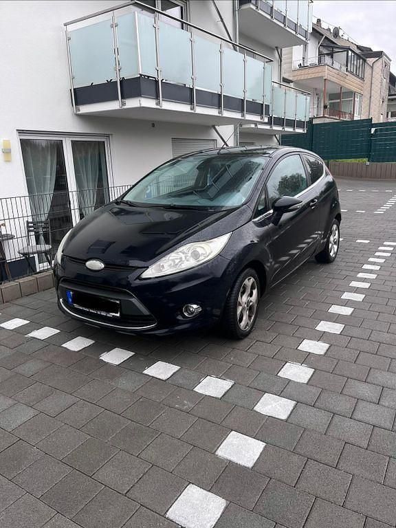 Schwarz Gebraucht 2009 Ford Fiesta Titanium Kleinwagen | 1.100 € (Superpreis) - Bild 1/4