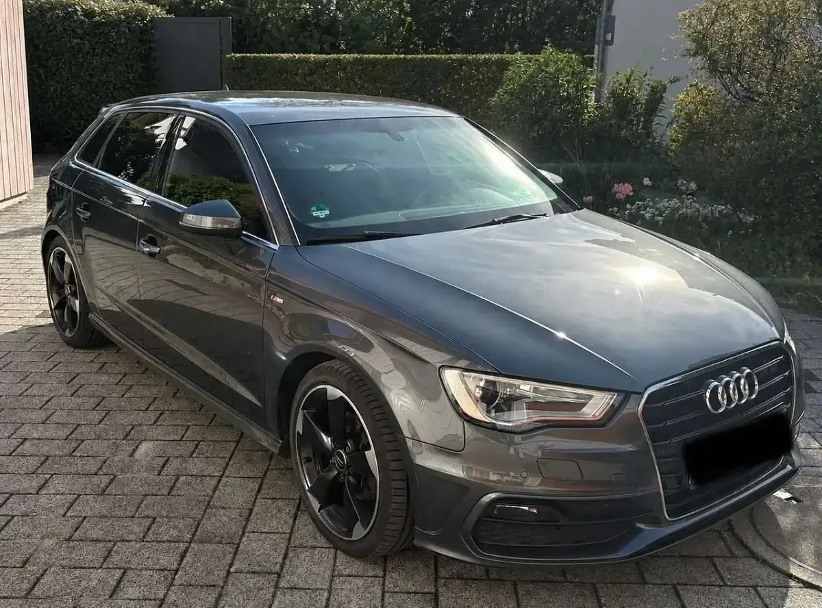Używany Audi A3 S-Line 150 KM (110 kW) 2016 Szary Kombi