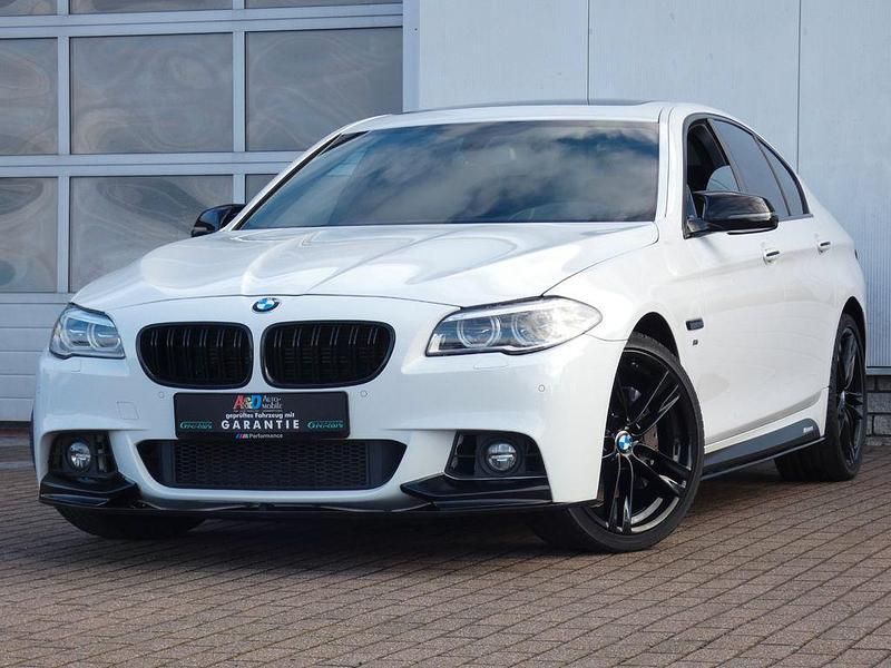 Gebraucht BMW 550 M Performance 449 PS (330 kW) 2015 Weiß Limousine