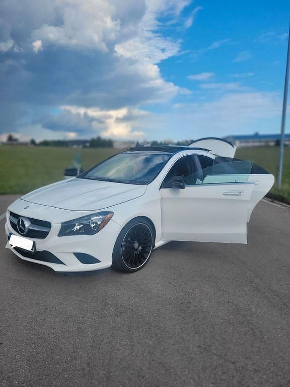 Gebraucht Mercedes CLA250 211 PS (155 kW) 2018 Weiß Limousine