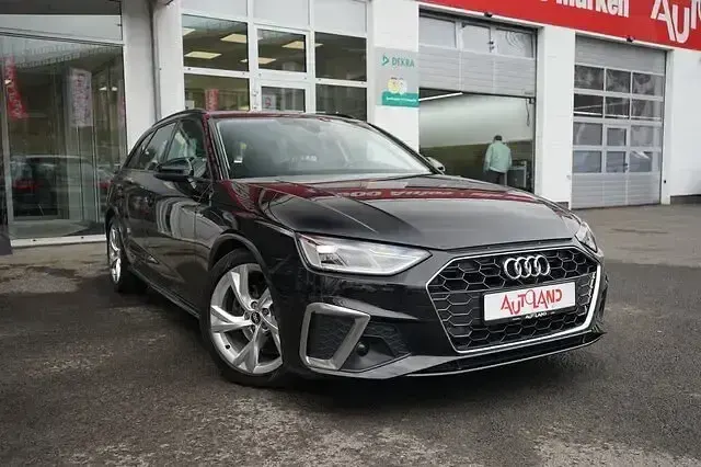 Gebraucht Audi A4 S-Line 163 PS (119 kW) 2021 Schwarz Kombi