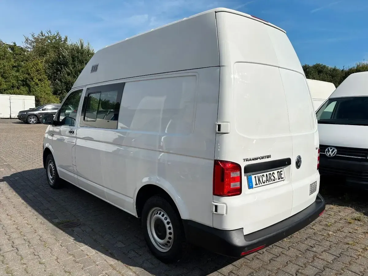 Second-hand VW Transporter 102 CP (75 kW) 2017 Alb Van