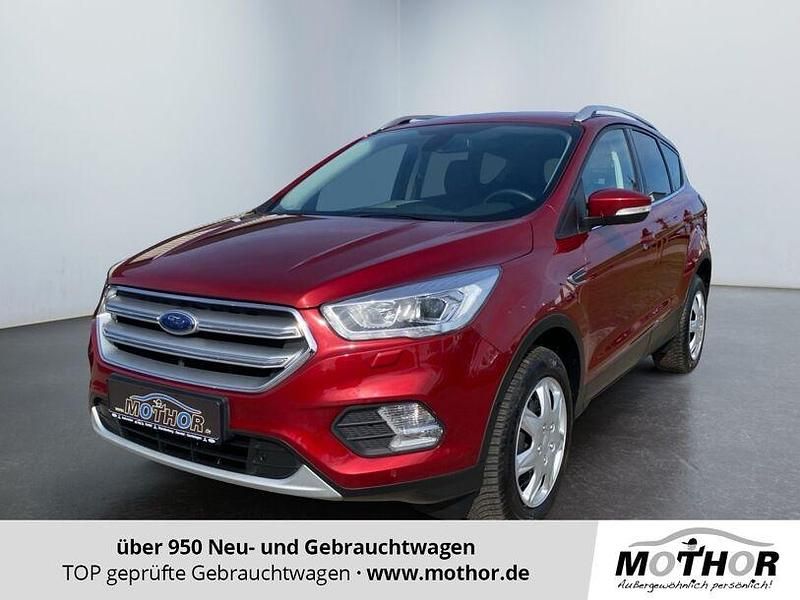 Gebraucht Ford Kuga Titanium 179 PS (131 kW) 2019 Rubyrot SUV