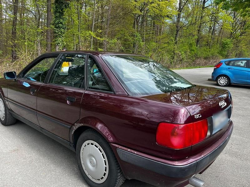 Second-hand Audi 80 90 CP (66 kW) 1993 Roșu Break