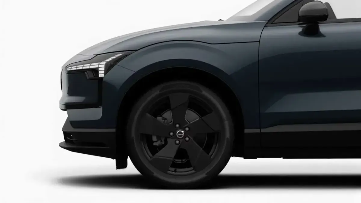 Neu Volvo EX30 Plus 200 kW (272 PS) 2026 Onyx black SUV