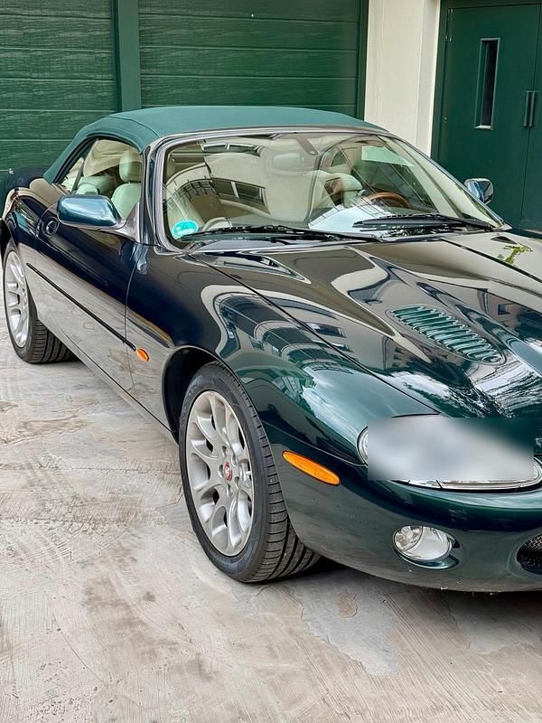 Grün Gebraucht 2001 Jaguar XKR S Cabrio | 26.900 € (Teuer) - Bild 1/4