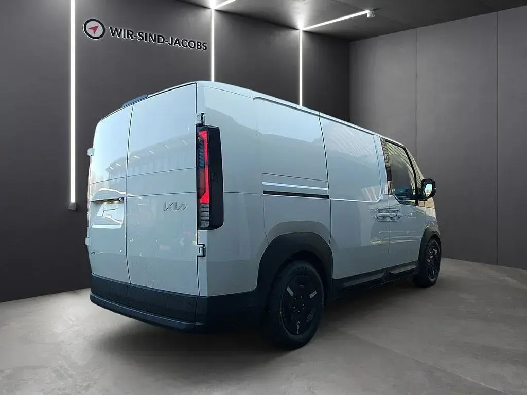 Neu Kia PV5 Plus 88 kW (121 PS) 2026 Weiß Van / Kleinbus