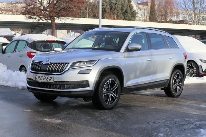 Brilliantsilber metallic Gebraucht 2017 Skoda Kodiaq Style SUV | 22.690 € (Fairer Preis) - Bild 1/4