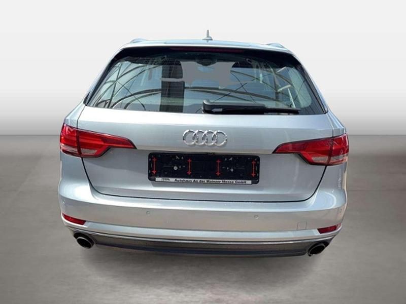 Gebraucht Audi A4 Design 190 PS (139 kW) 2016 Silber Kombi