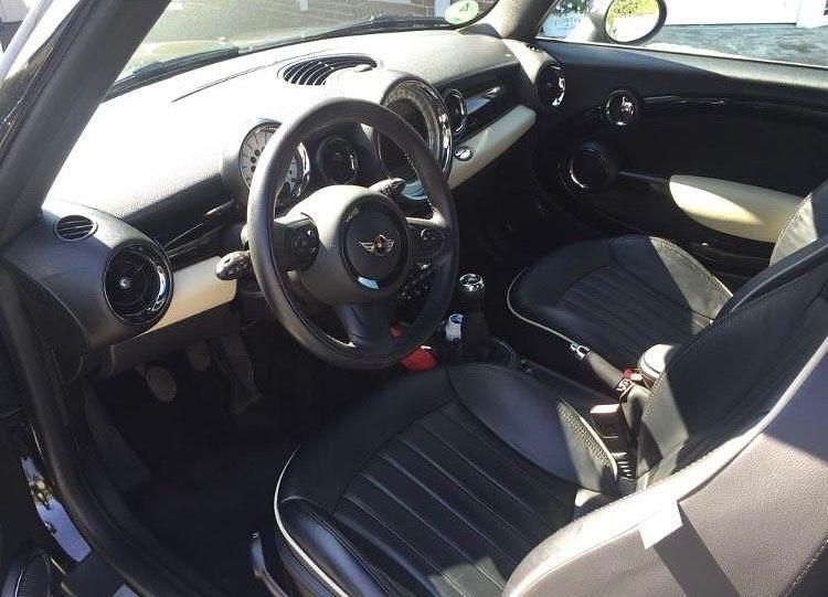 Gebraucht Mini Cooper 122 PS (89 kW) 2011 Schwarz Kleinwagen