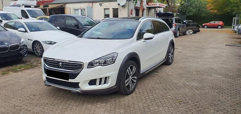 Weiß Gebraucht 2017 Peugeot 508 Kombi | 7.900 € (Guter Preis) - Bild 1/4