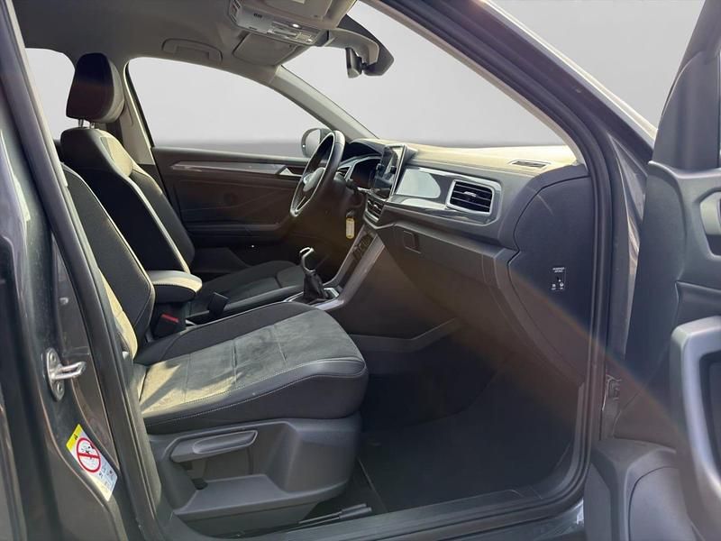 Gebraucht VW T-Roc Style 110 PS (80 kW) 2023 Grau SUV