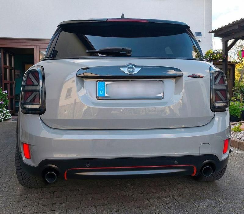 Grau Gebraucht 2017 Mini Cooper S Countryman SUV | 18.999 € (Fairer Preis) - Bild 1/4