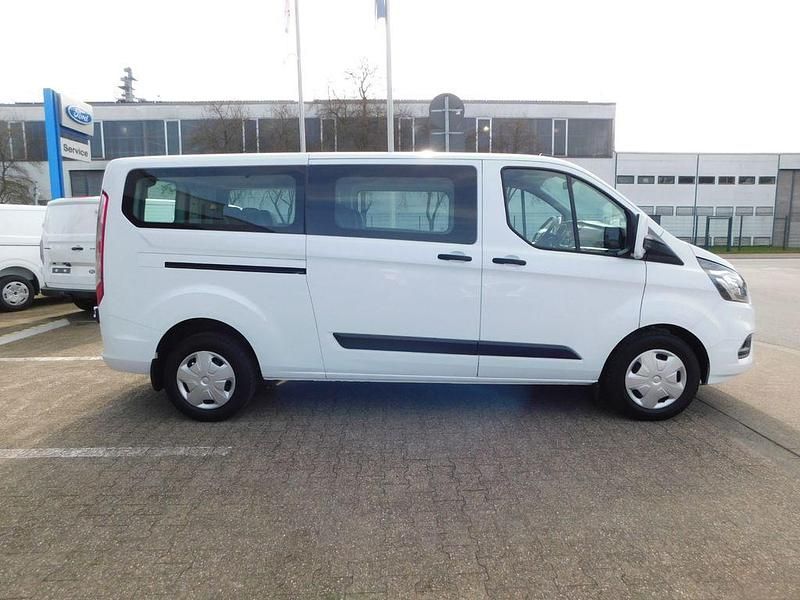 Gebraucht Ford Transit Custom Trend 131 PS (96 kW) 2022 Weiß Kombi
