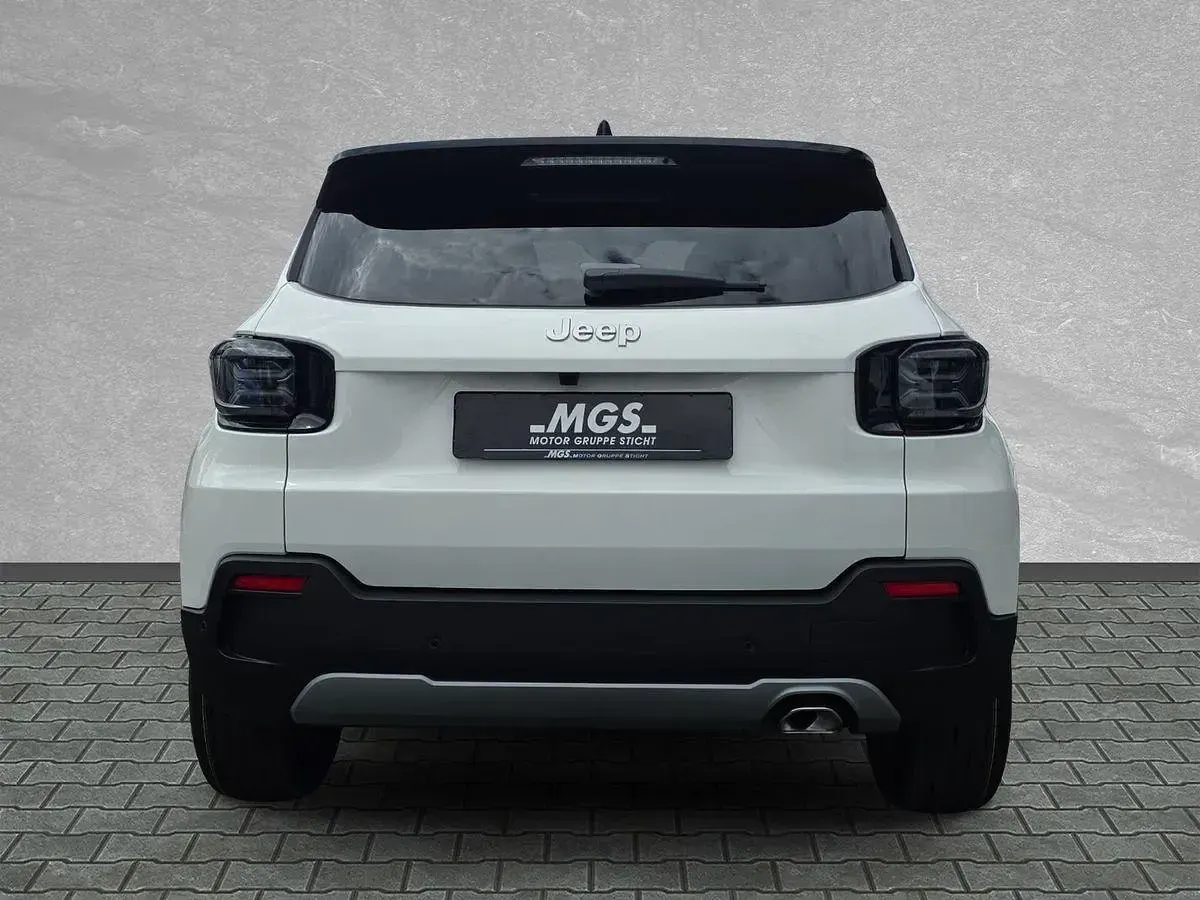Neu Jeep Avenger Summit 110 PS (80 kW) 2026 Snow white SUV
