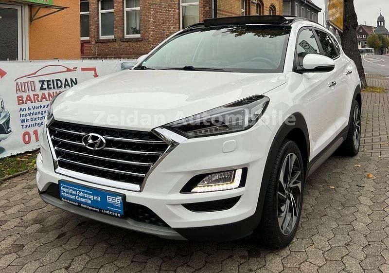 Weiß Gebraucht 2018 Hyundai Tucson Premium SUV | 15.499 € (Fairer Preis) - Bild 1/4