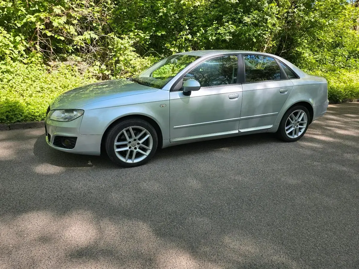 Gebraucht Seat Exeo 170 PS (125 kW) 2010 Silber Limousine