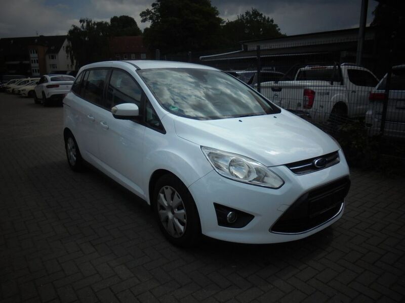 Weiß Gebraucht 2014 Ford Grand C-Max Business Edition Van / Kleinbus | 7.900 € (Etwas zu teuer) - Bild 1/4