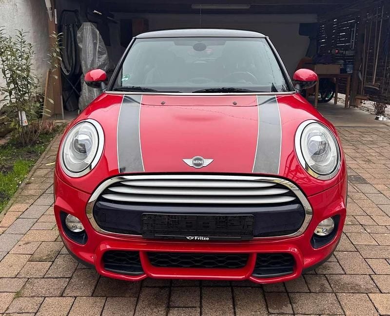 Second-hand Mini Cooper 136 CP (100 kW) 2016 Roșu Hatchback
