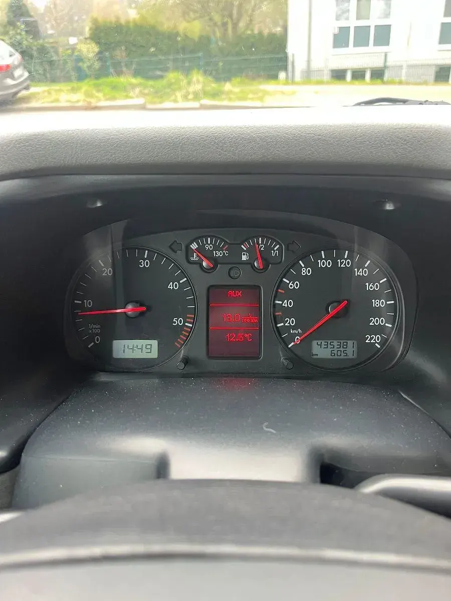 Gebraucht VW T4 151 PS (111 kW) 2002 Silber Van