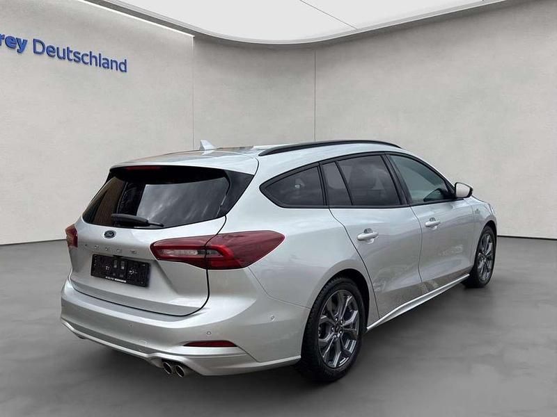 Gebraucht Ford Focus ST-Line X 155 PS (114 kW) 2024 Silber Kombi