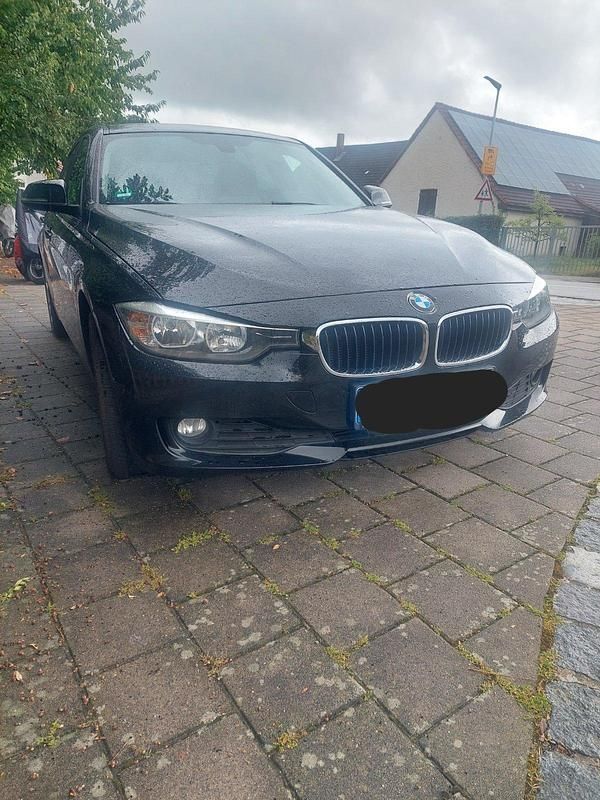 Schwarz Gebraucht 2013 BMW 316 Limousine | 8.500 € (Fairer Preis) - Bild 1/3