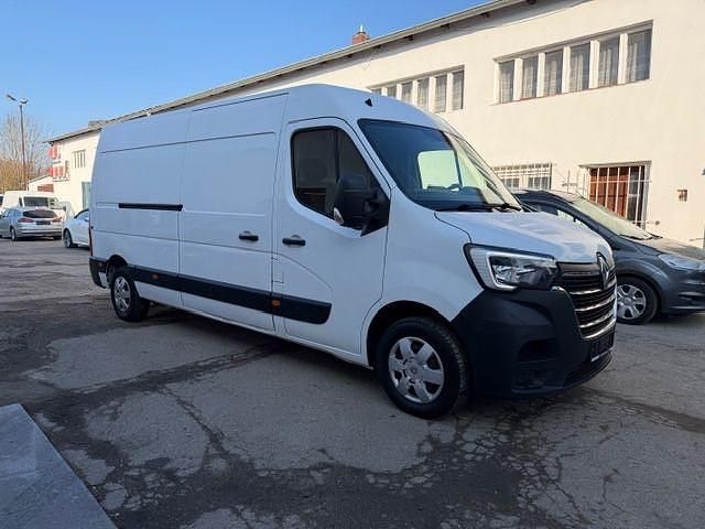 Gebraucht Renault Master Komfort 179 PS (131 kW) 2021 Weiß Van / Kleinbus