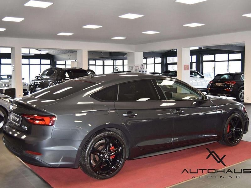 Second-hand Audi A5 S-line plus 231 CP (169 kW) 2020 Gri Berlinǎ
