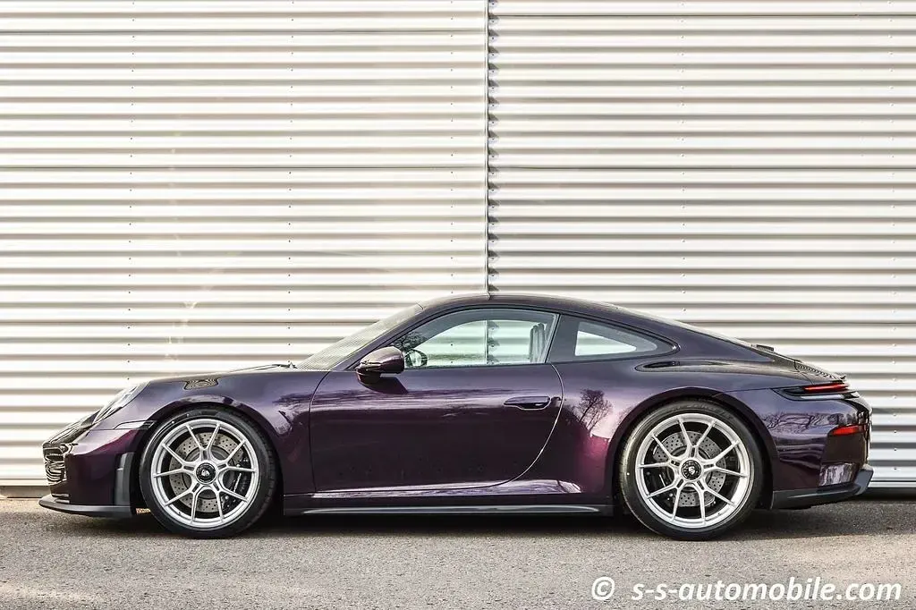 Neu Porsche 911 GT3 Touring 510 PS (375 kW) 2026 Violett Coupé