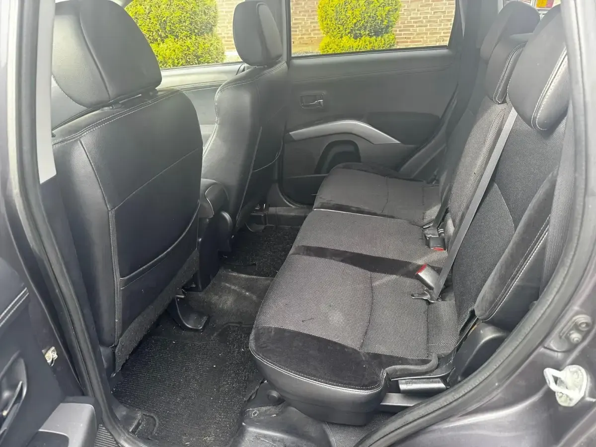 Używany Mitsubishi Outlander 147 KM (108 kW) 2010 SUV