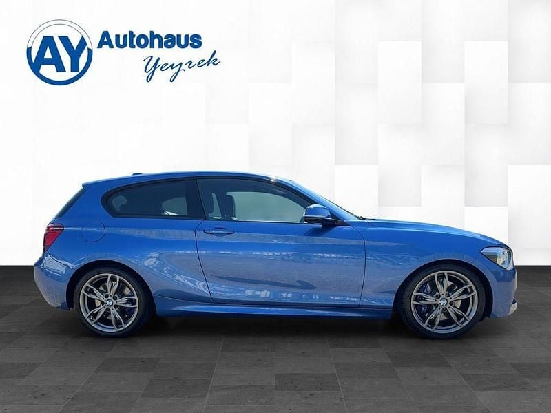 Gebraucht BMW M135 Performance 320 PS (235 kW) 2013 Blau Kleinwagen