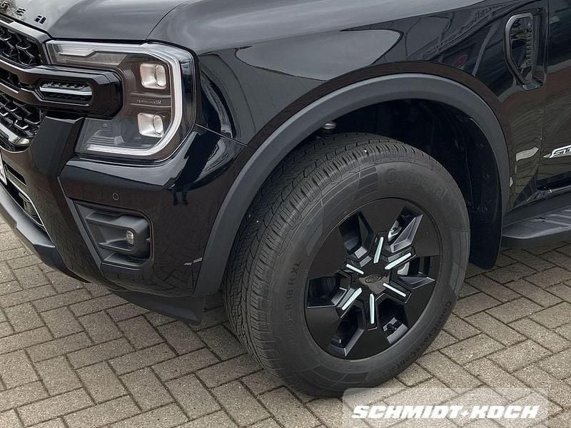 Neu Ford Ranger 184 PS (135 kW) 2026 Obsidianschwarz (schwarz) Pickup