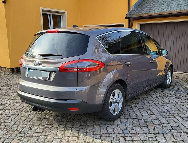 Gebraucht Ford S-MAX Titanium 163 PS (119 kW) 2013 Van / Kleinbus