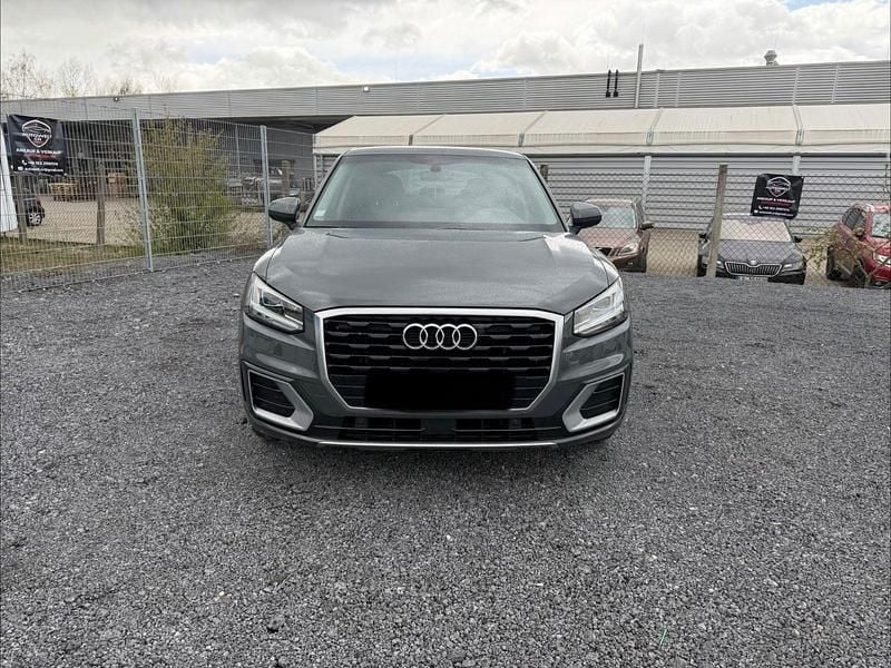 Gebraucht Audi Q2 Design 150 PS (110 kW) 2017 Grau SUV