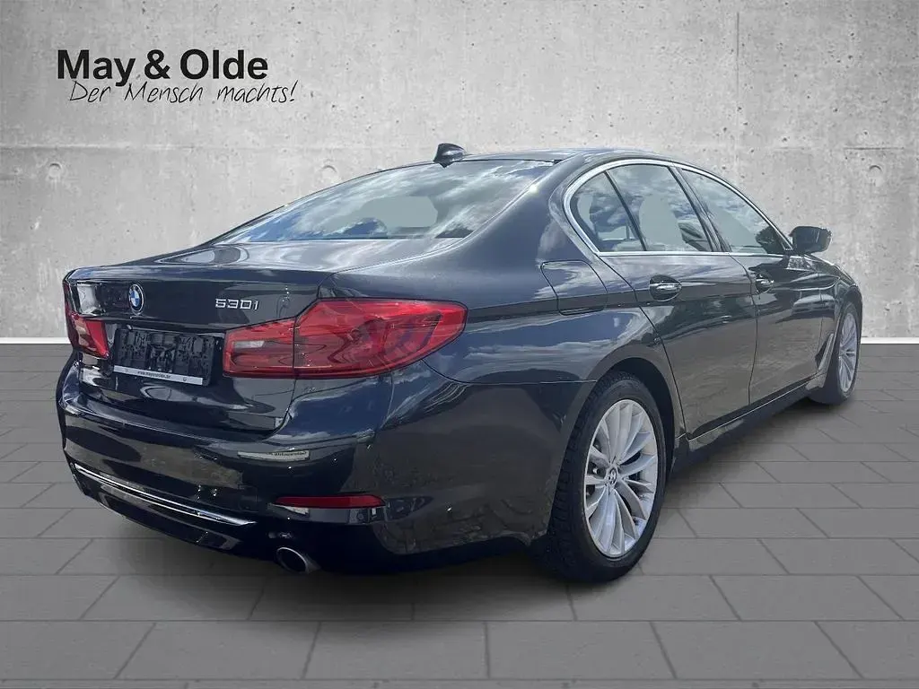 Gebraucht BMW 530 252 PS (185 kW) 2017 Grau Limousine