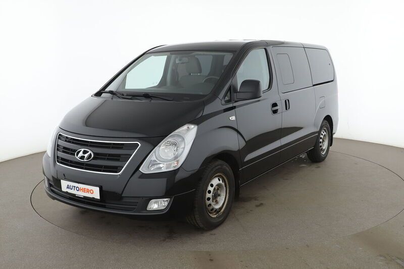 Schwarz Gebraucht 2017 Hyundai H-1 Van / Kleinbus | 22.620 € (Etwas zu teuer) - Bild 1/4