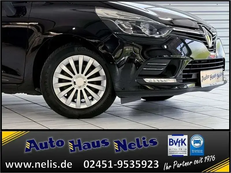 Gebraucht Renault Clio V LIMITED 76 PS (55 kW) 2021 Schwarz Limousine