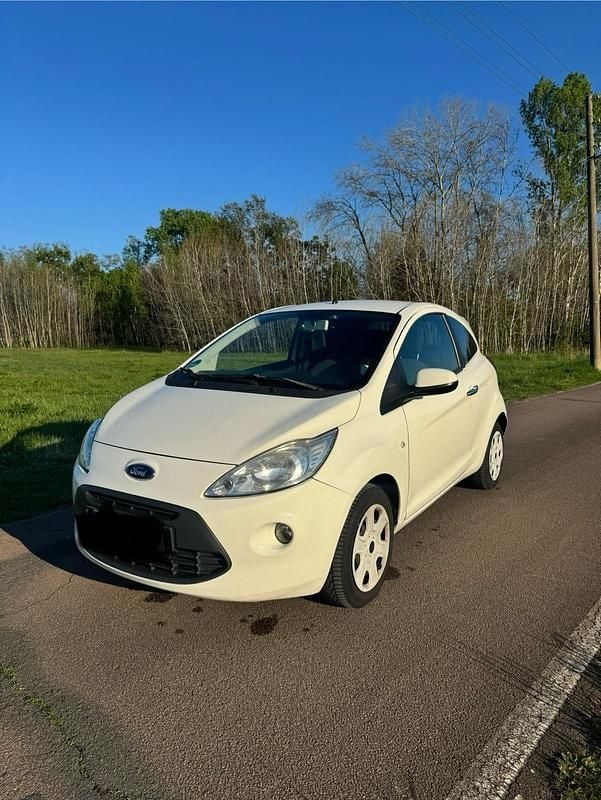 Second-hand Ford Ka 51 CP (37 kW) 2012 Alb Hatchback