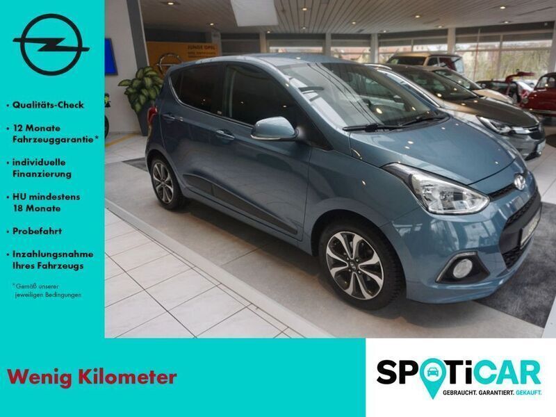 Blau Gebraucht 2016 Hyundai i10 Passion Kleinwagen | 10.490 € (Etwas zu teuer) - Bild 1/4