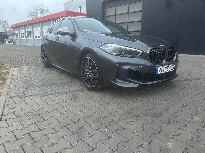 Gebraucht BMW M135 Performance 306 PS (225 kW) 2019 Grau Kleinwagen