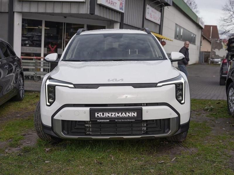 Neu Kia Stonic Vision 101 PS (74 kW) 2026 Weiß schneeweiß SUV