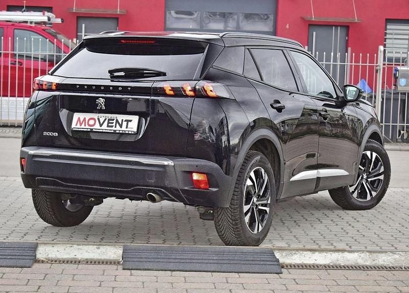 Gebraucht Peugeot 2008 Allure 131 PS (96 kW) 2021 Schwarz SUV
