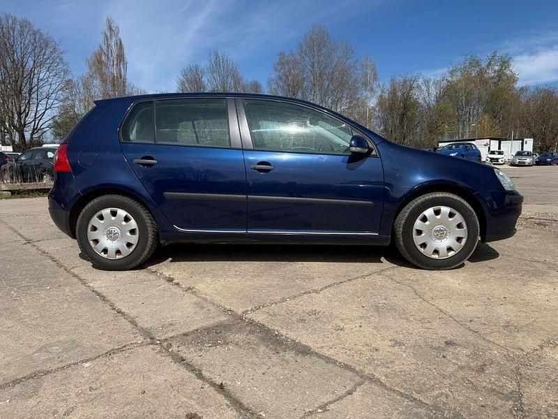 Gebraucht VW Golf IV Trendline 75 PS (55 kW) 2005 Blau Limousine