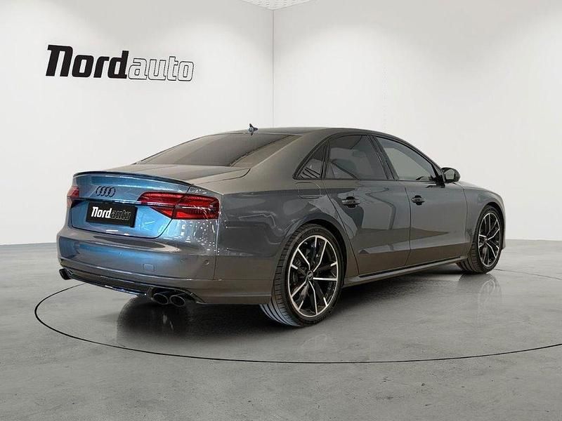 Gebraucht Audi S8 plus Sport 605 PS (444 kW) 2017 Grau Limousine